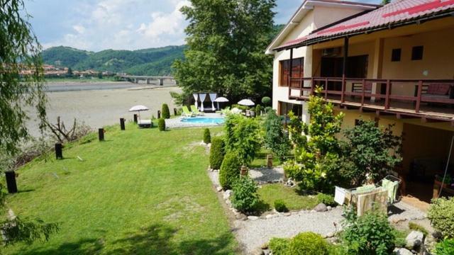 Pensiune Casa De Vacanta Deea Orşova